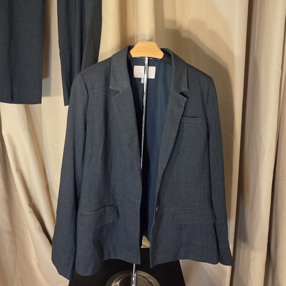 Gray Suit Jacket and Pants Set